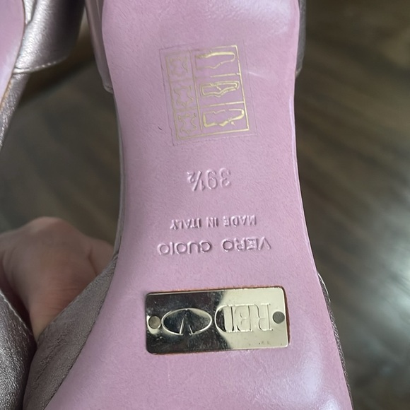 Valentino red Women's Pink Bow Pumps - Picture 5 of 6